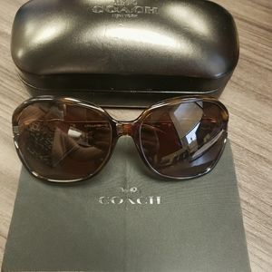 Coach Kissing C's Sunglasses